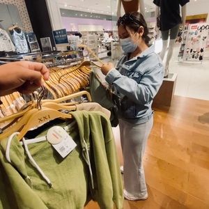 Meet your Posher, Jennifer